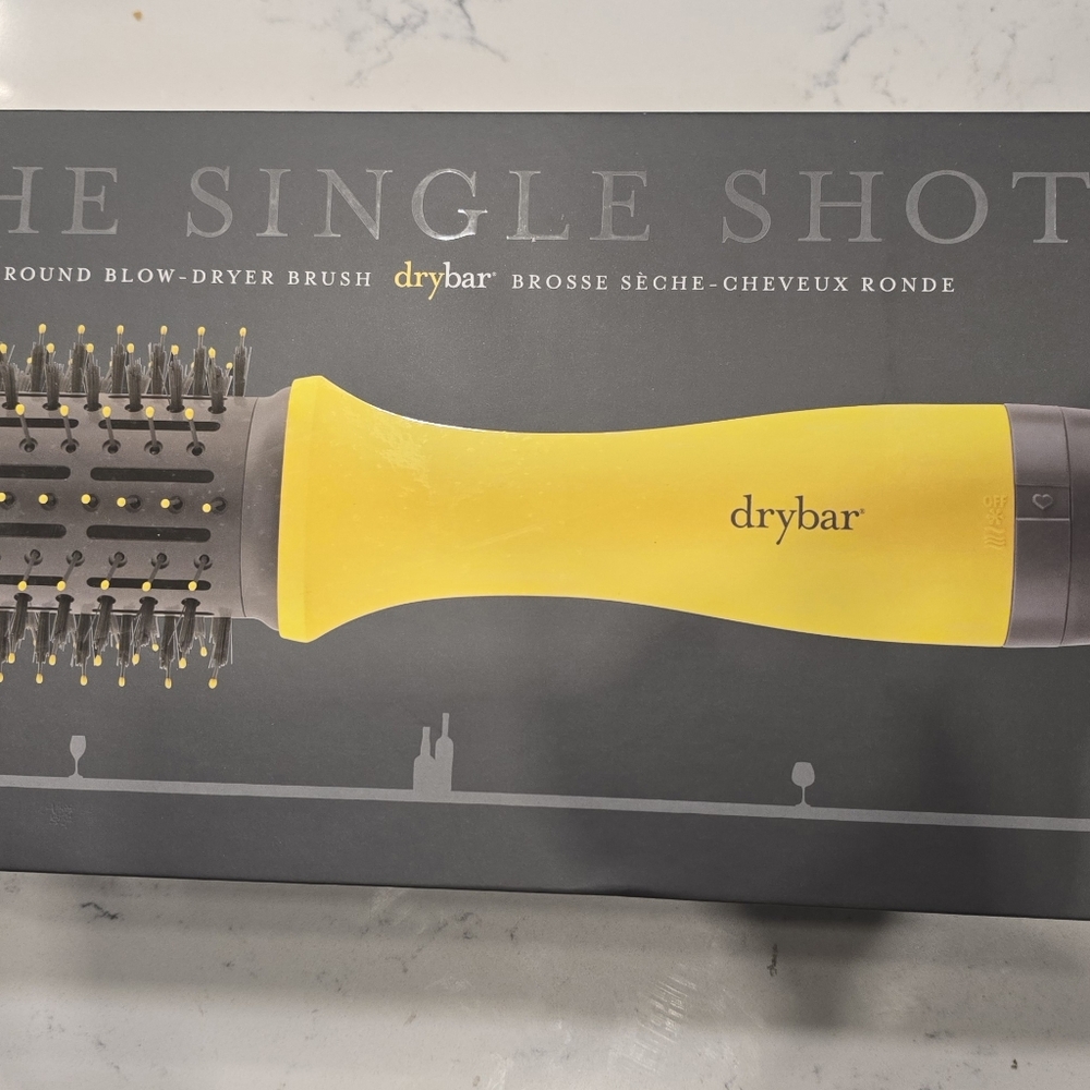 Drybar Single Shot Blowout Round Dryer Brush New Blow Out